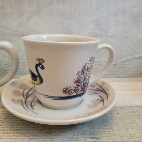 Williamsburg Chowning's Tavern  Peacock Tea Set With Teapot Two Cups & Saucers - Picture 4 of 16